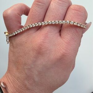 Elizabeth Gold Tennis Bracelet
